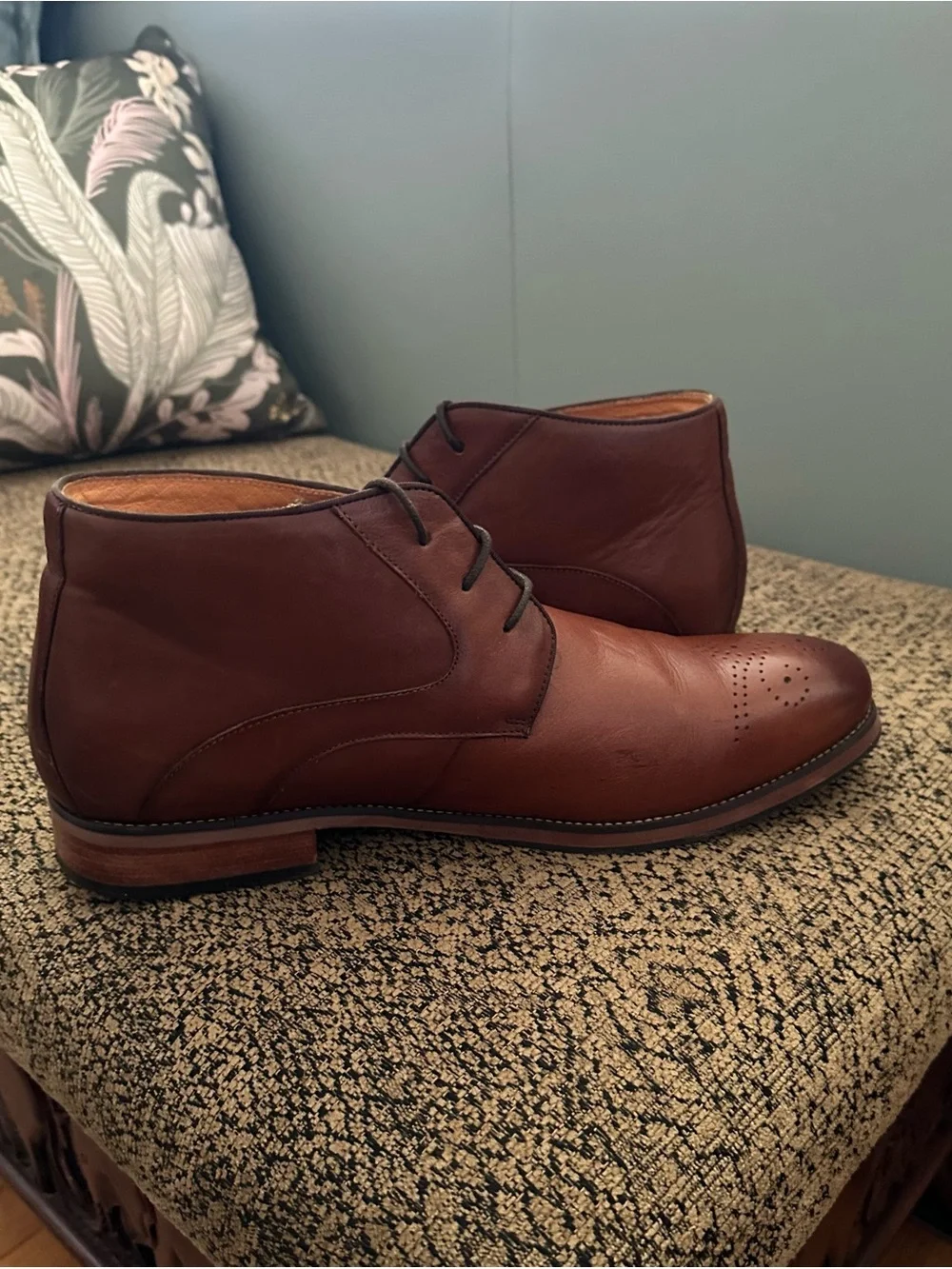 Florsheim Cognac Leather Chukka Boots with Brogue Toe Size 13 3E